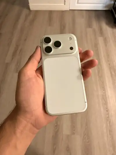 iphone 17 pro, View more