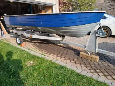 14 ft boat and trailer in good condition, lights and 4-pin connector all good. ready for the summer....