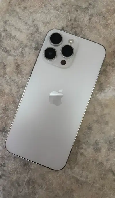 77 ads for iphone 14 pro max in Cell Phones in City of Toronto