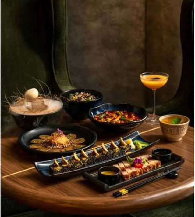 Asian Restaurant +Bar  Grossing $100K/Month For Sale