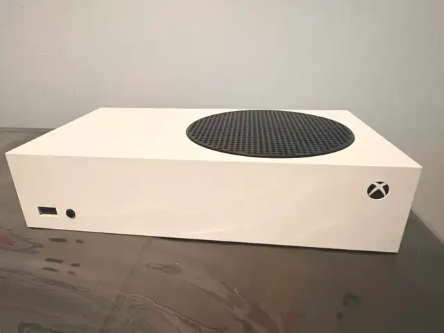 Xbox series s avec hdd seagate 2 to in Xbox Series X & S in City of Montréal - Image 3
