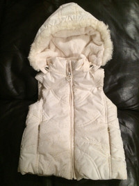 Cream White Thick Warm Winter Vest - size 24 Months