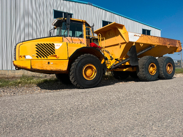 2006 Volvo A35D Rock Truck in Heavy Equipment in Red Deer