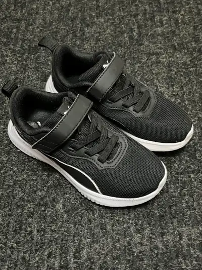Sport Shoes Puma for boys size 12 for ~ 7 years old, View more