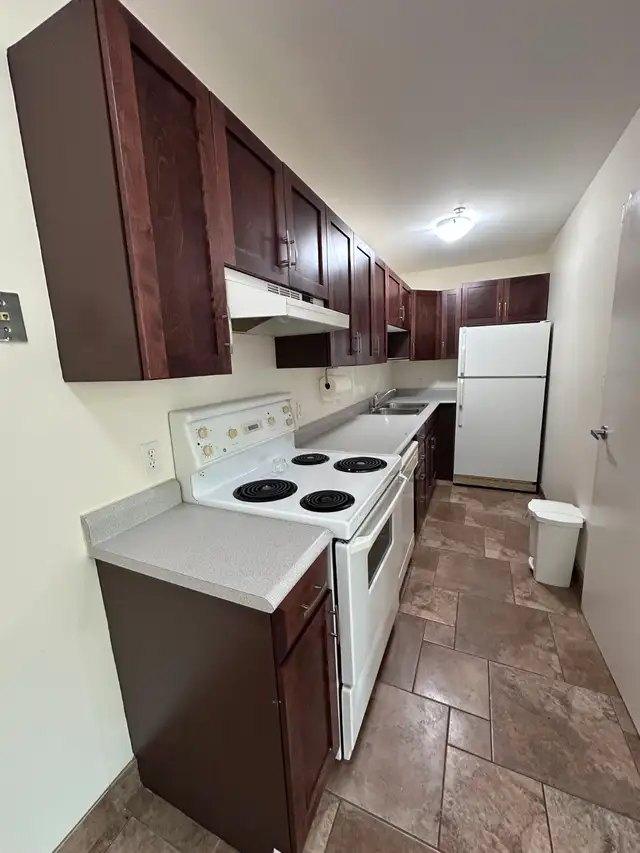 Quiet Downtown 1bd1ba Apt. for Rent in Long Term Rentals in Charlottetown - Image 5