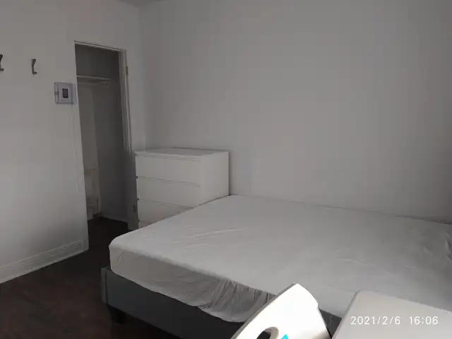 Big room for rent, Close metro , All included62863776917762122