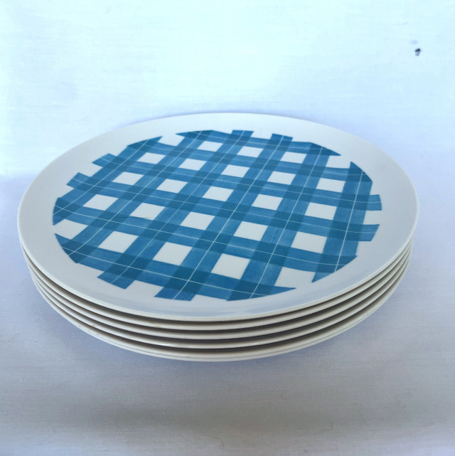 Vintage set of Maplex Melamine Dishes - Blue and Plaid Retro in Kitchen & Dining Wares in Bedford - Image 2