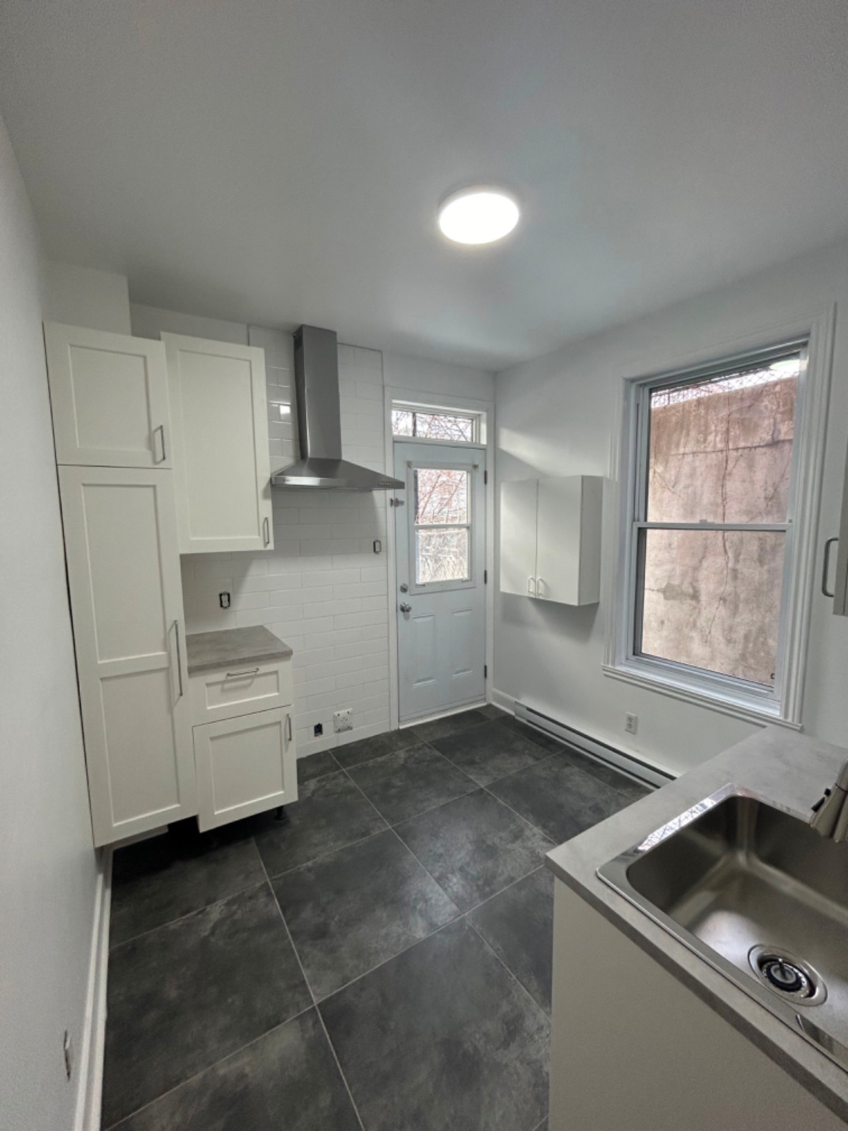 Appartement Petite Italie disponible — photo 1