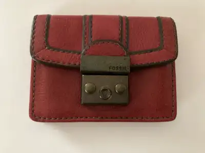 Fossil Unisex Brown Leather Card Holder Clasp, View more