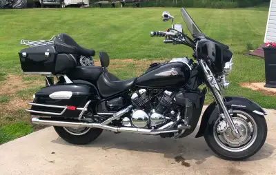 2006 Yamaha Royal Star Tour Deluxe Midnight Addition, Custom build with lots of extras, always ran o...
