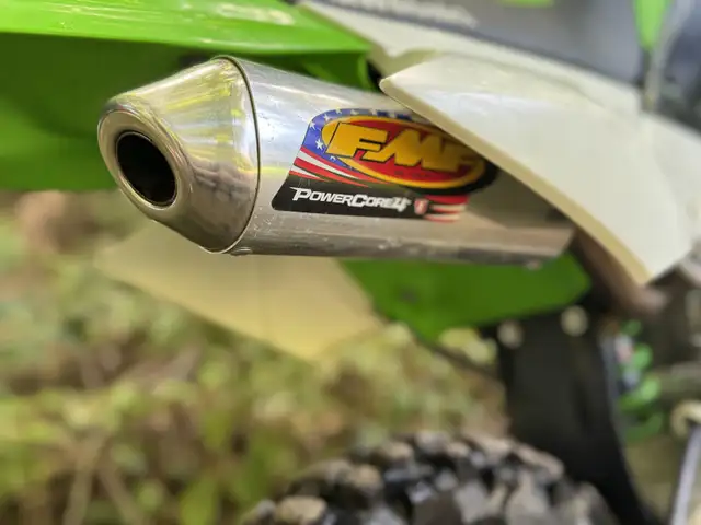 2016 Kawasaki KLX140 in Dirt Bikes & Motocross in Oshawa / Durham Region - Image 6