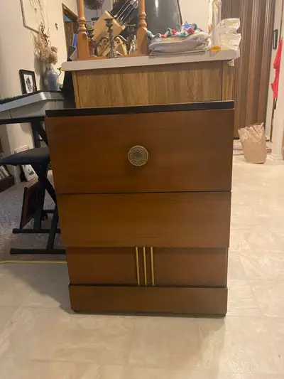 1941 Radio/Record Player, View more