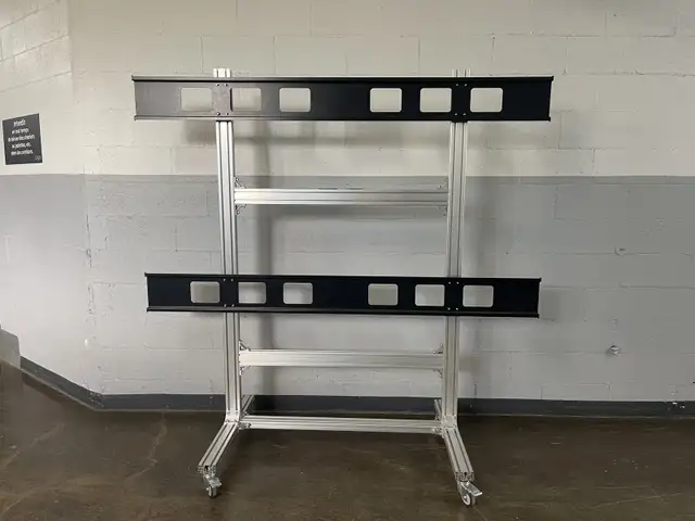 Monoprice Commercial Series 2x2 Video TV Wall System Bracket in TVs in City of Montréal - Image 5