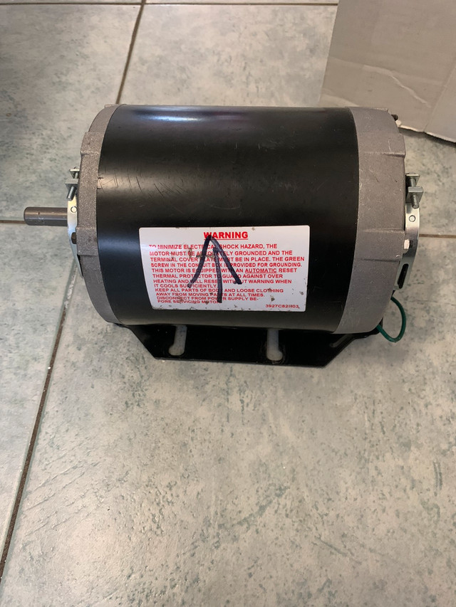 1/2 HP electric motor absolutely mint in Electrical in City of Toronto - Image 3