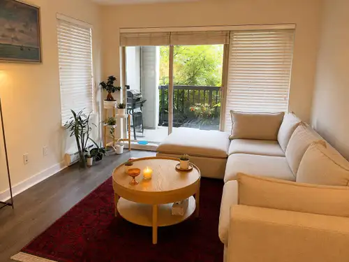 1 Bed + Den — Walnut Grove — $1850/month — Available October 1 Bright second-floor 1 bedroom plus de...