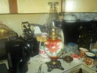 vielle lampe a l huile fonctionnelle  antique