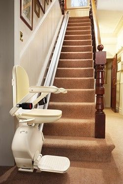 Acorn Stair lift ** INSTALLATION INCLUDED ** 6 in Health & Special Needs in Fredericton