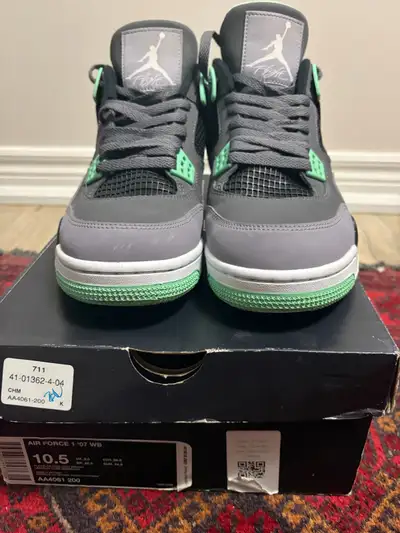 Jordan 4 Green Glow, View more