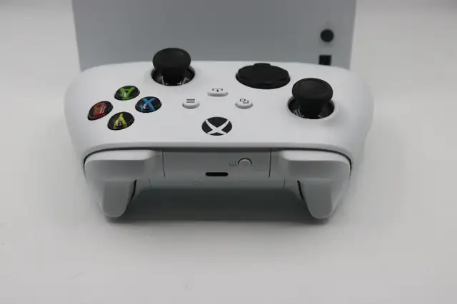 Xbox Series X Digital 1TB (#39951-1) in XBOX One in City of Halifax - Image 8