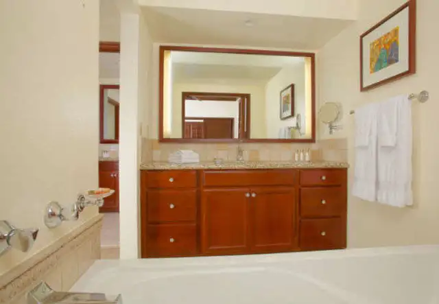 New Years Hawaii Marriott Ko Olina Beach Club 2b2b8 Villa in Hawaii in Canada - Image 7