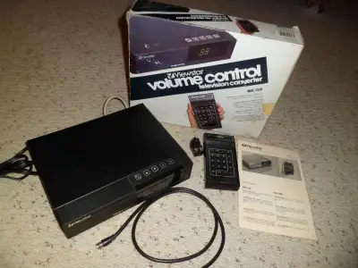 For sale is a Vintage Viewstar Volume Control Television Converter w/ remote and box MXC2501. Conver...