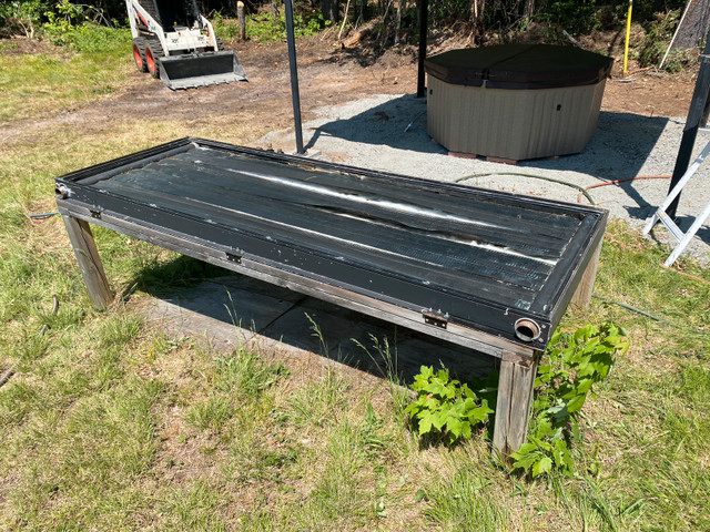 Solar water heater.  in Other in Trenton - Image 3