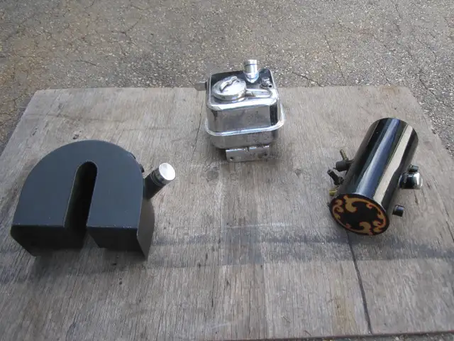 Harley Davidson Custom Oil Tanks Chopper in Arts & Collectibles in Mississauga / Peel Region - Image 2