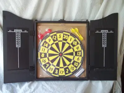 Dartboard - Churchill - Pub Sport, View more