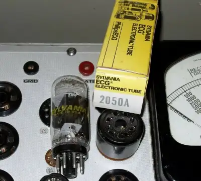 VINTAGE TUBE AMP AUDIO+RADIO VACUUM TUBES, View more