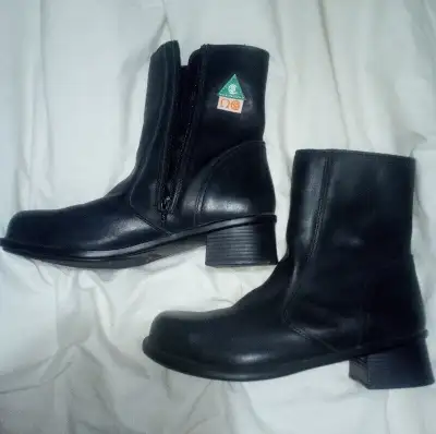 NEW:leather Woman's DAKOTA 8.5 steal toe Motorcycle/work boots., View more