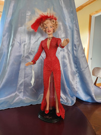 Marilyn monroe porcelain  doll