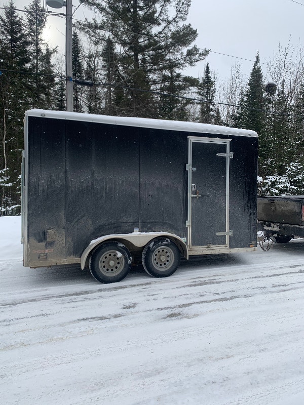 Remorque fermé 14x7x7 Remorques utilitaires Thetford Mines Kijiji