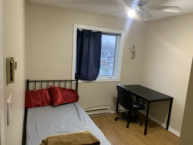Chambre privée $600/ private Room for Rent $ 600