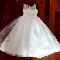 EUC Girls Size 16 Bridal Princess Dress