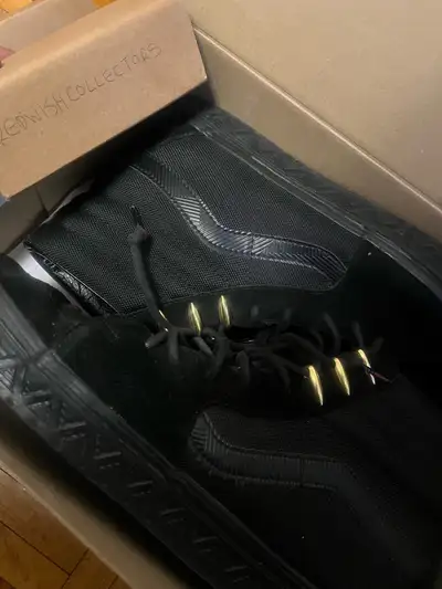 $60 Van Sale, Men's Size 13, Black Panther , View more