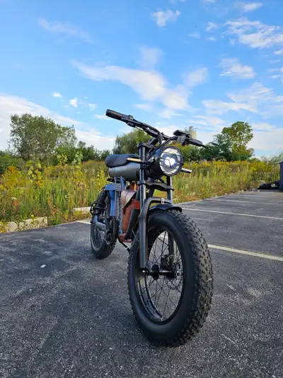 Le Zeus Rocket ST201F: Votre Passeport pour l'Exploration!, View more