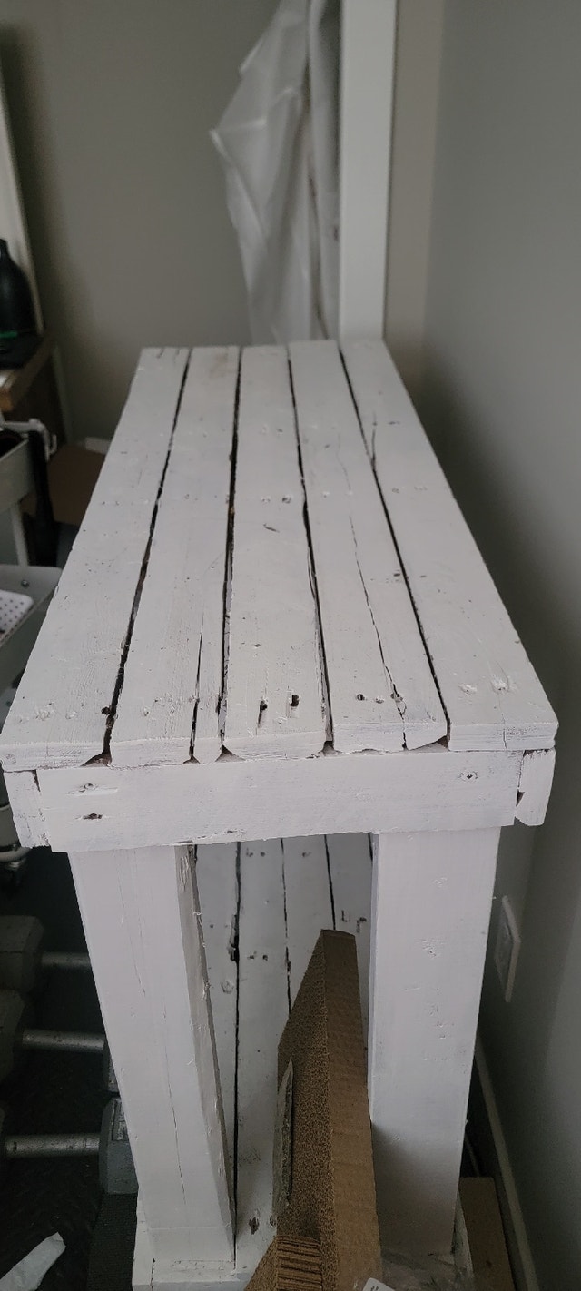 Wood table Other Tables Kamloops Kijiji