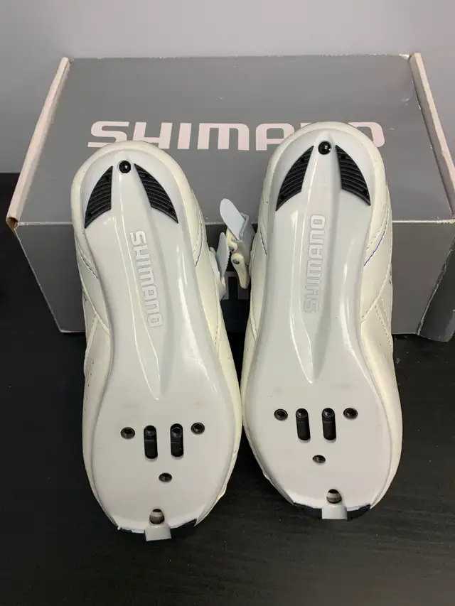 SHMANO WR41 WOMENS DEMO SHOES SIZE 37 & 39 in Other in Markham / York Region - Image 5