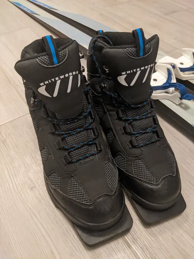 Kaehu Cross Country Ski + WhiteWoods Boots in Ski in Ottawa - Image 3