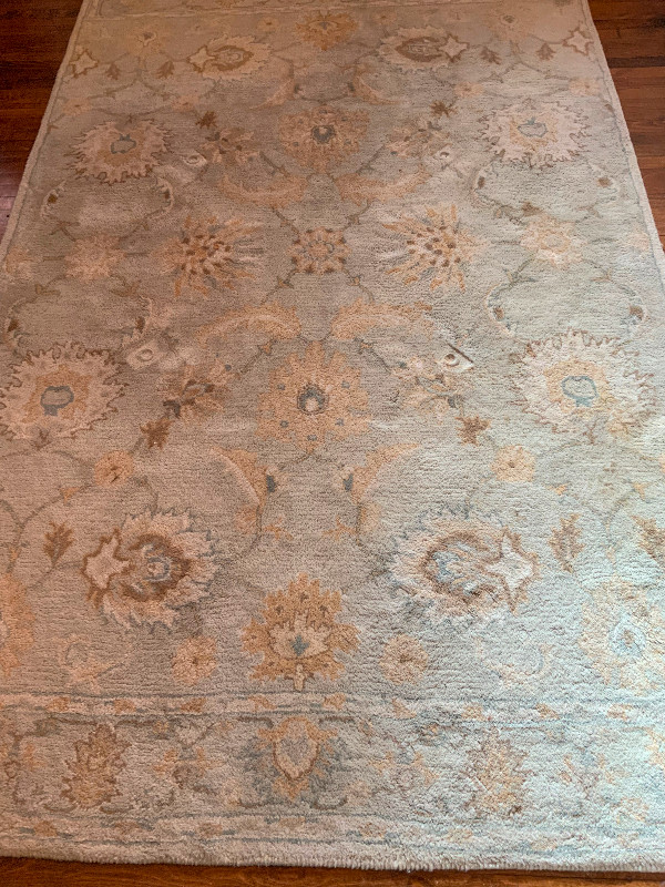 Pottery Barn Wool Rug 5' x 8' - Persian Style  in Rugs, Carpets & Runners in City of Toronto - Image 3
