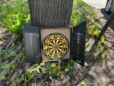 Dart board, as is, no darts. Just 5$ Porch pick up, cash preferred, smoke free home, every item cros...