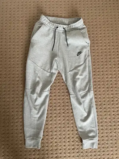 men’s xs Nike tech pants , View more