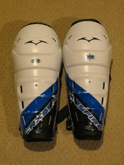 Shin pads 12 in, View more