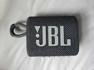 JBL GO 3 - Handheld Speaker, View more