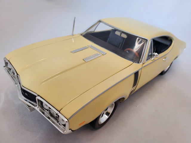 1:18 Diecast ERTL 1968 Olds Oldsmobile 442 American Muscle Rare in Arts & Collectibles in Kawartha Lakes - Image 2
