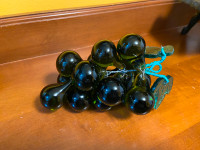 Vintage Large Solid Glass Green Grape Cluster With Leaf MCM