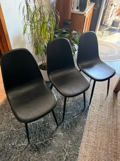 6 Chaises salle à manger similicuir noir, View more