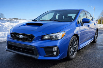Subaru WRX 2019 Underseat subwoofer 82000km Haut parleur JBL Peus d'été pratiquement neuf sur mag et...