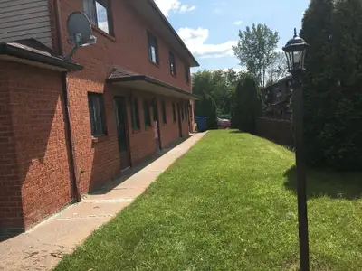 Appartement 4 1/2 à louer - Lachute