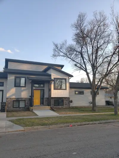 1 Block From Hospital- With Garage